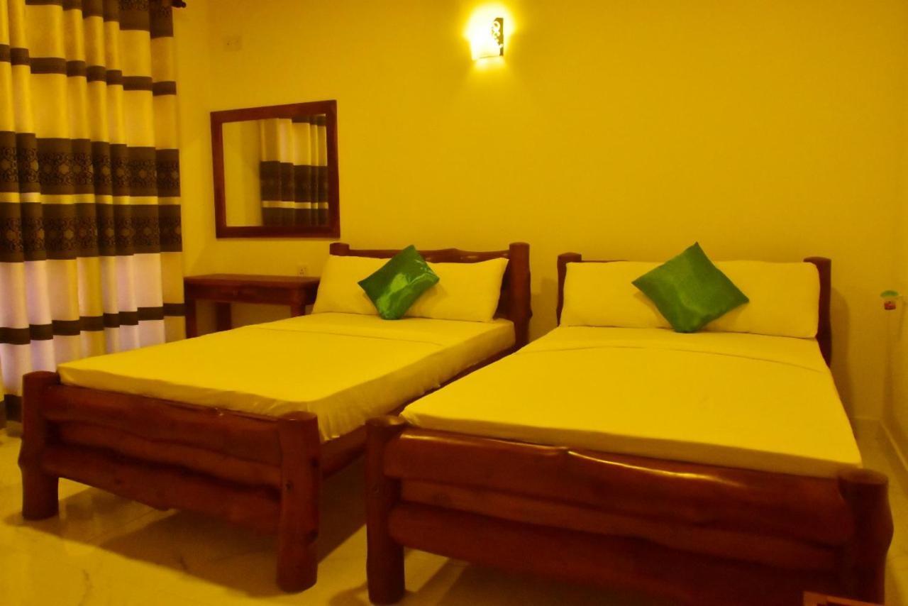 Hotel Wild Heaven Udawalawe Esterno foto