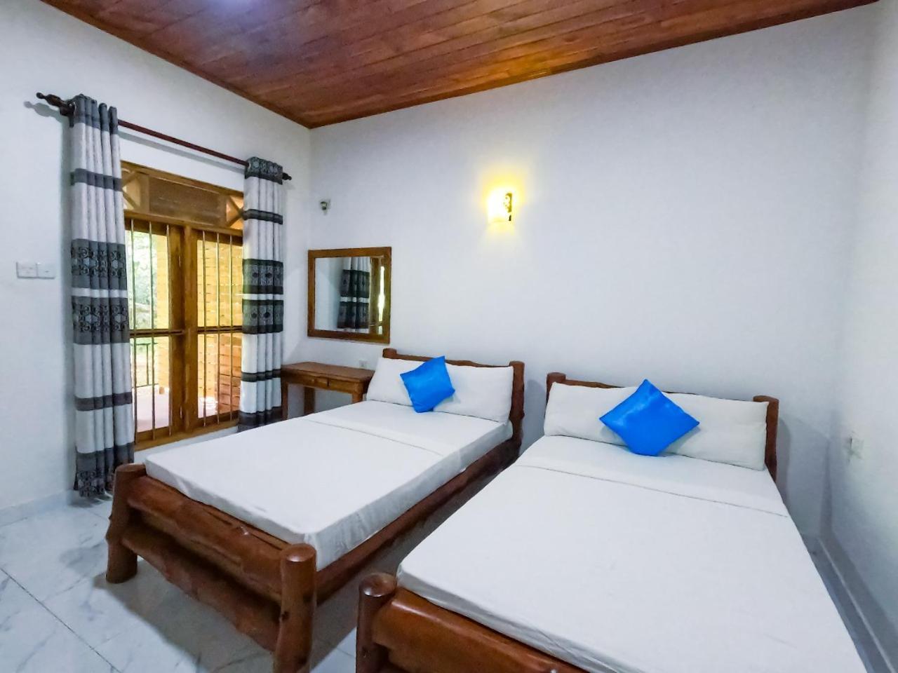Hotel Wild Heaven Udawalawe Esterno foto