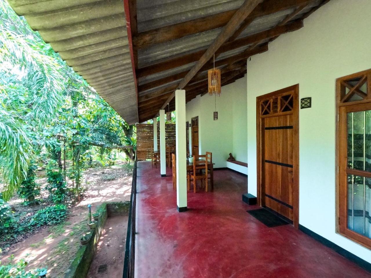 Hotel Wild Heaven Udawalawe Esterno foto