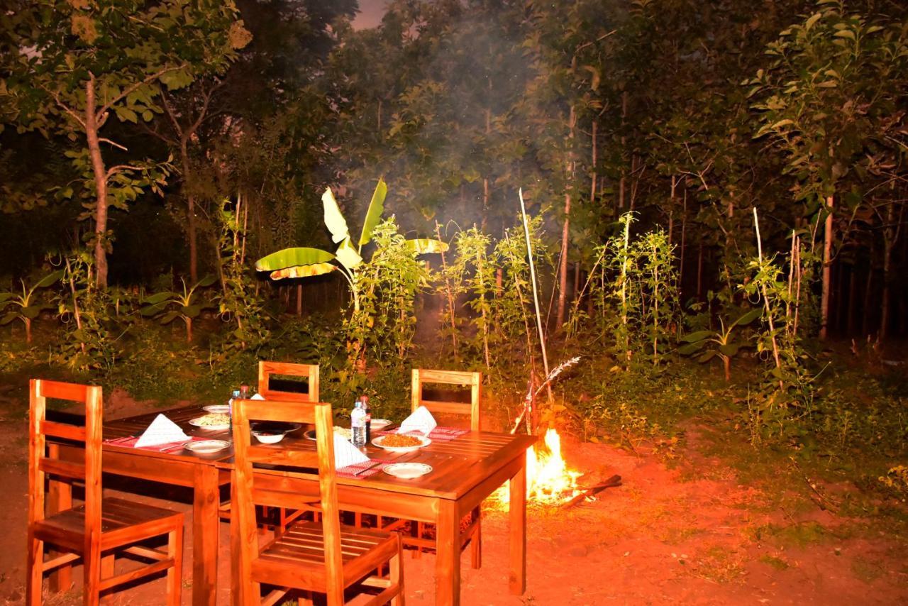 Hotel Wild Heaven Udawalawe Esterno foto