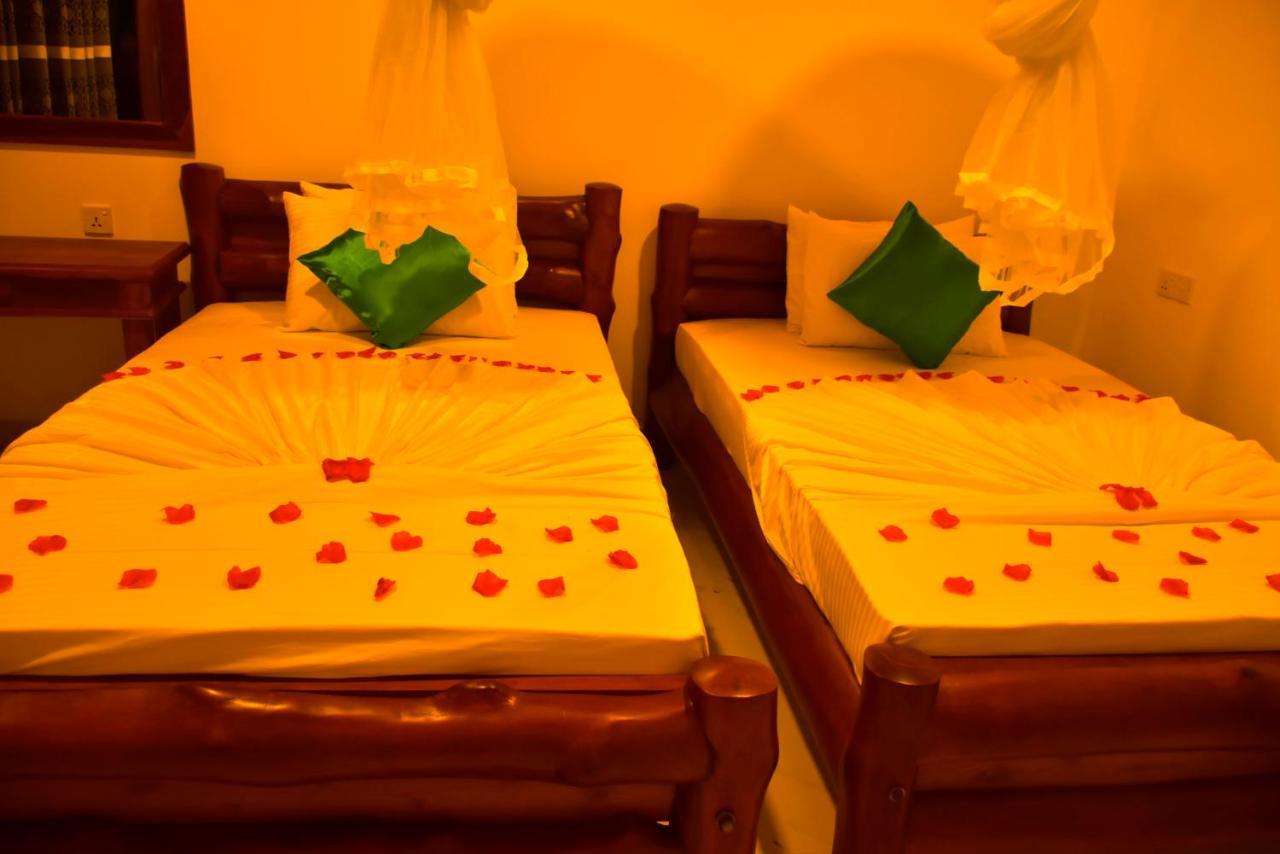 Hotel Wild Heaven Udawalawe Esterno foto