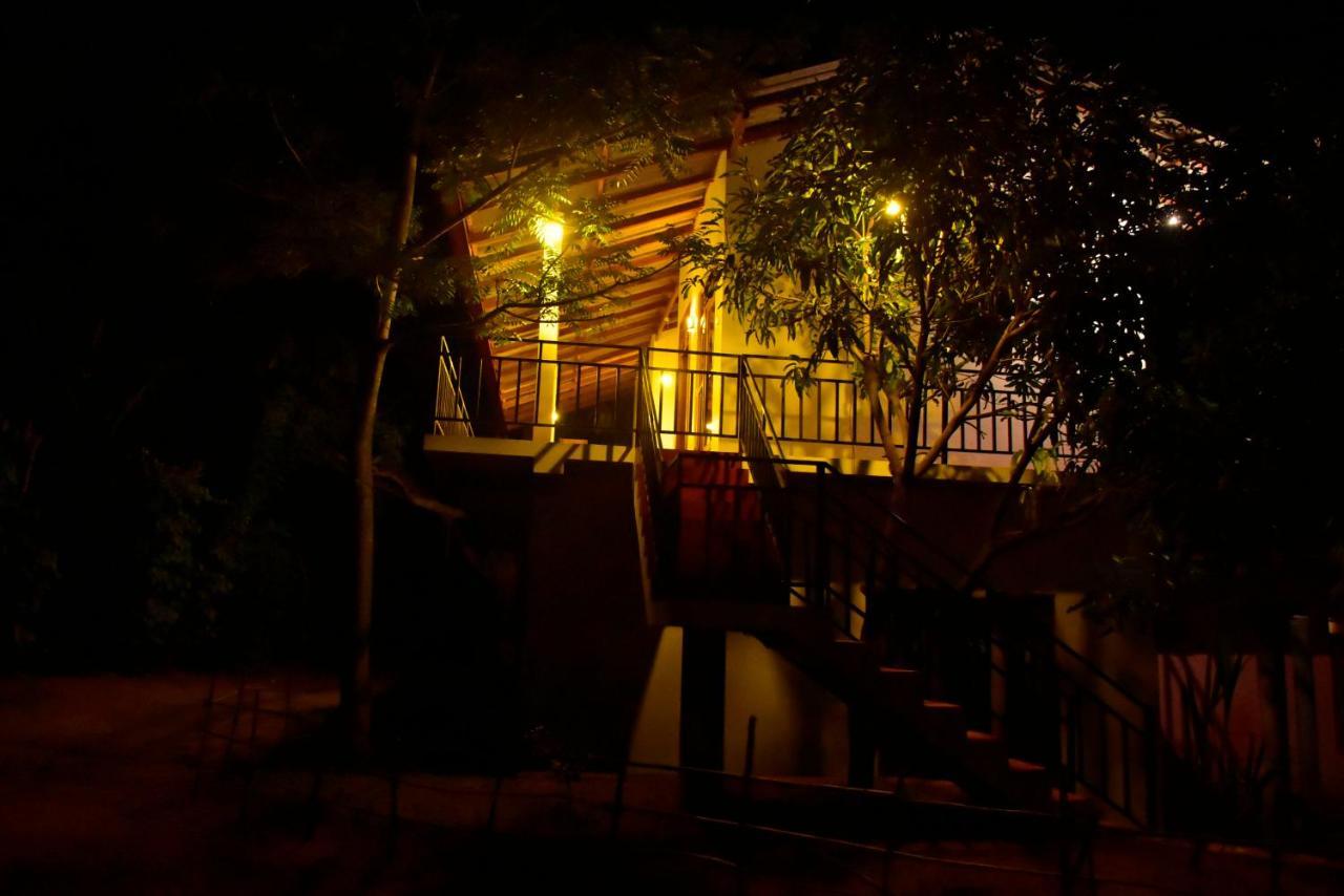 Hotel Wild Heaven Udawalawe Esterno foto
