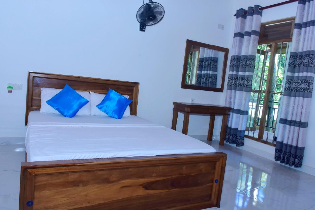 Hotel Wild Heaven Udawalawe Esterno foto